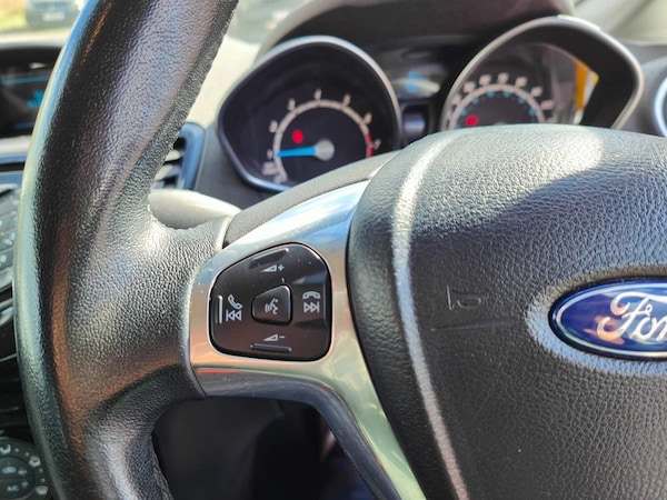 Used Ford Fiesta 2014 for sale - 75425727: Photo 40