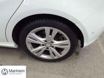 Used Mercedes-Benz A-Class 2016 for sale - 79240720: Photo