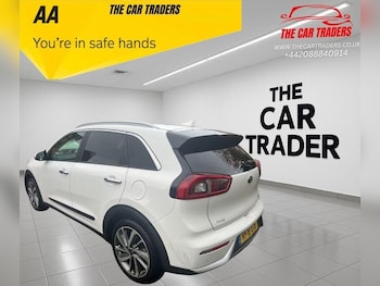 Used Kia Niro 2018 for sale - 76526977: Photo