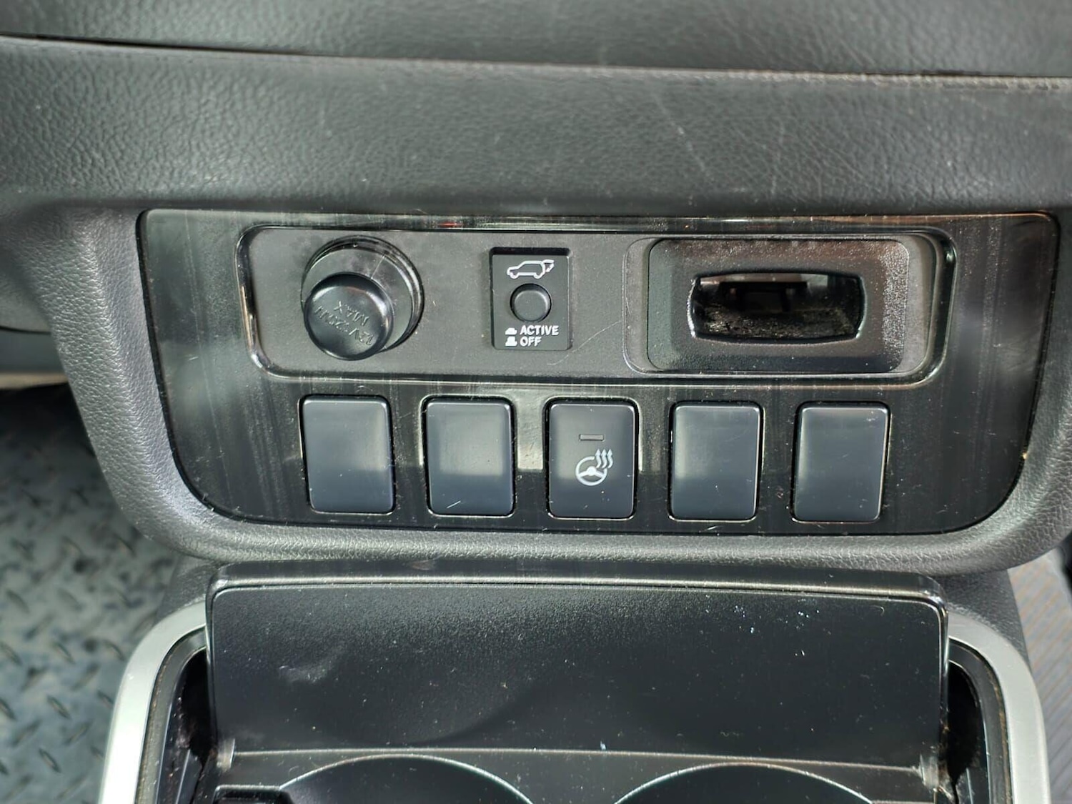 Used Mitsubishi Outlander 2016 for sale - 75948168: Photo 26