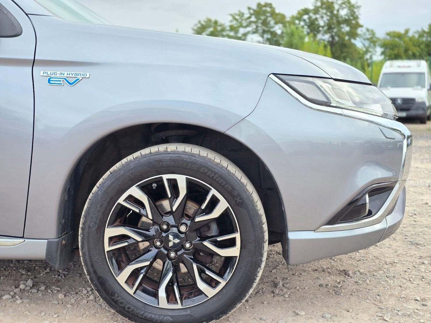 Used Mitsubishi Outlander 2016 for sale - 75948168: Photo 32