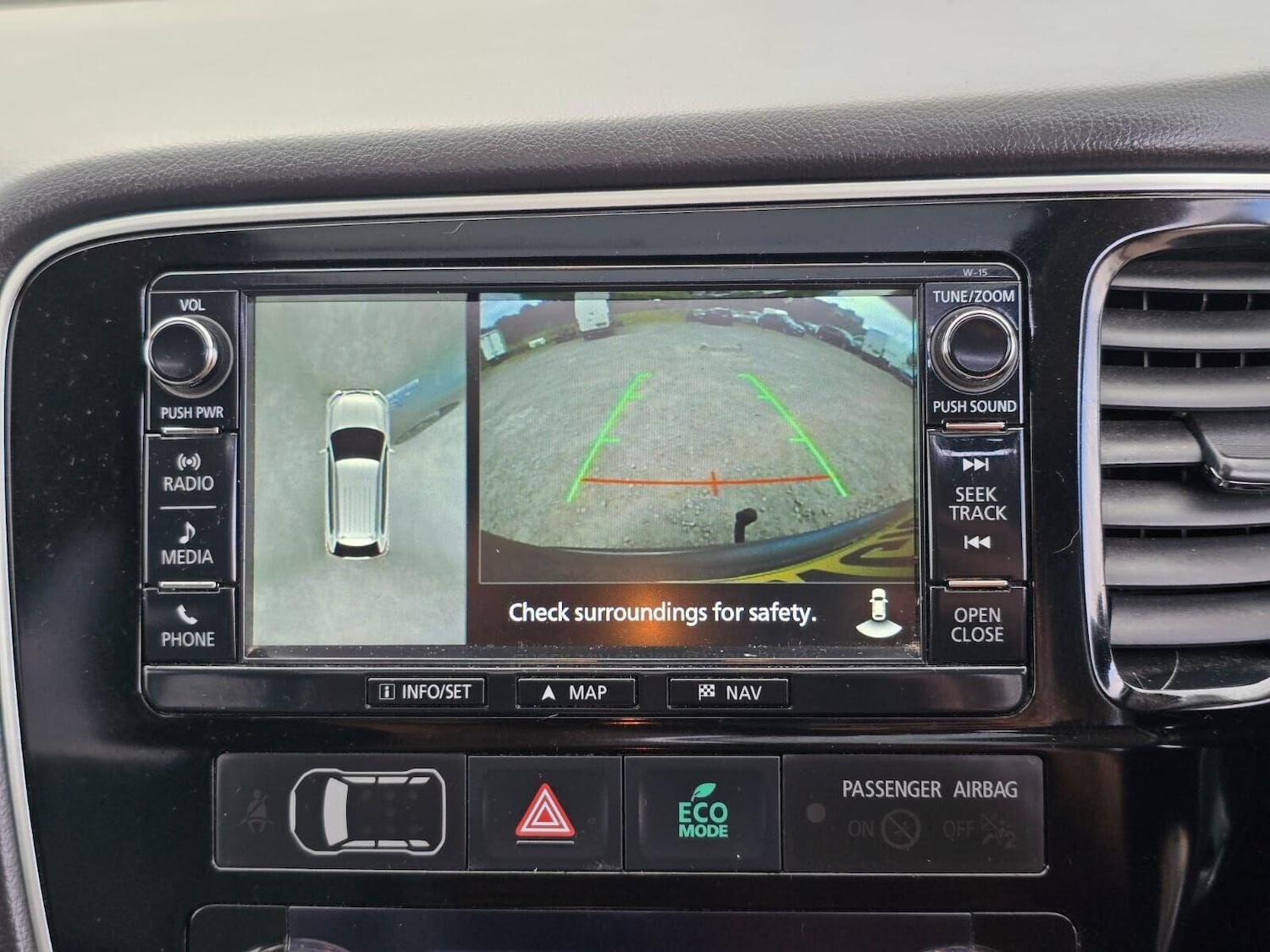 Used Mitsubishi Outlander 2016 for sale - 75948168: Photo 34