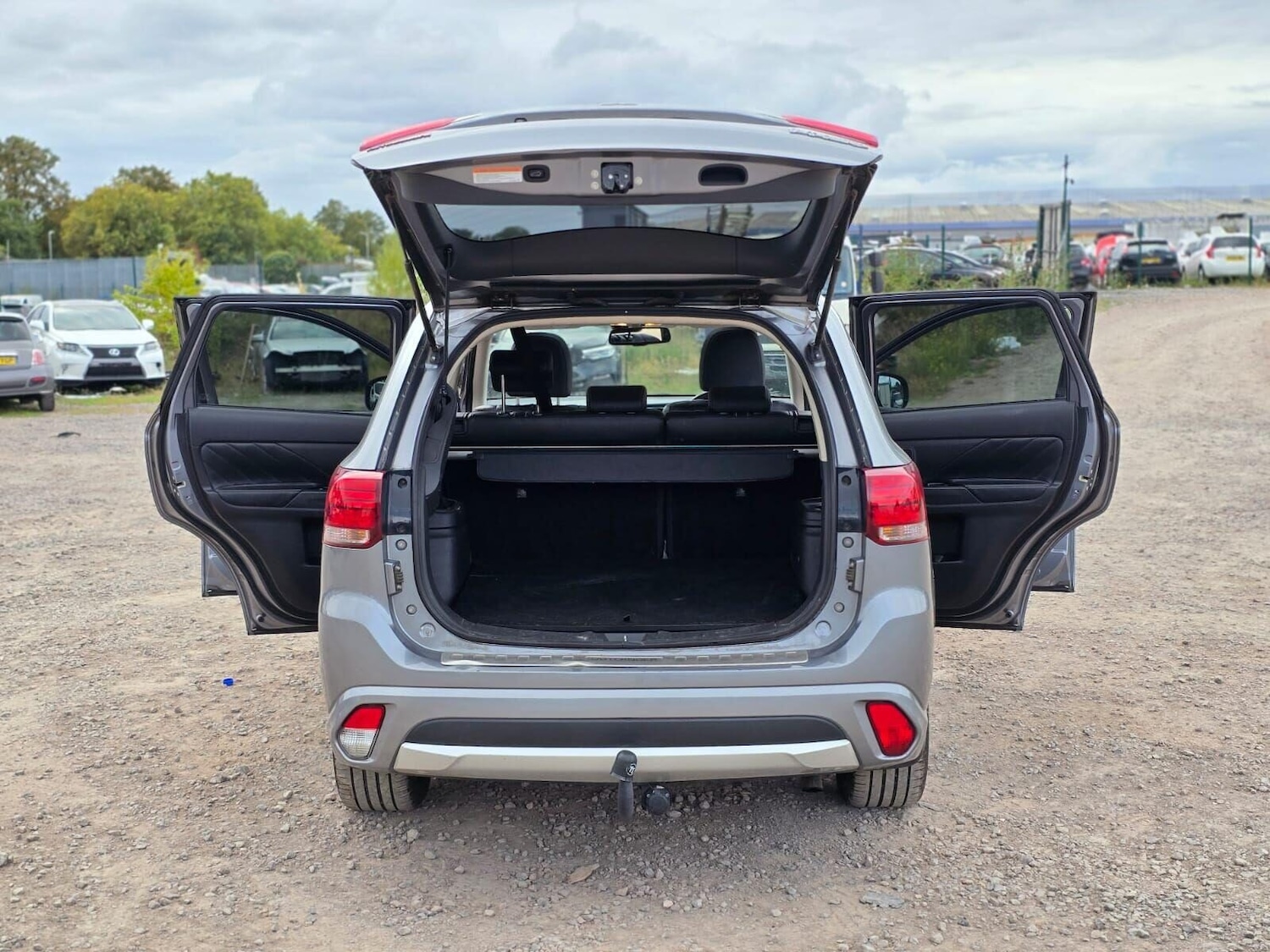 Used Mitsubishi Outlander 2016 for sale - 75948168: Photo 37