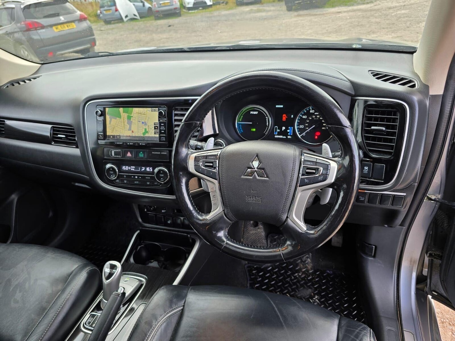 Used Mitsubishi Outlander 2016 for sale - 75948168: Photo 63