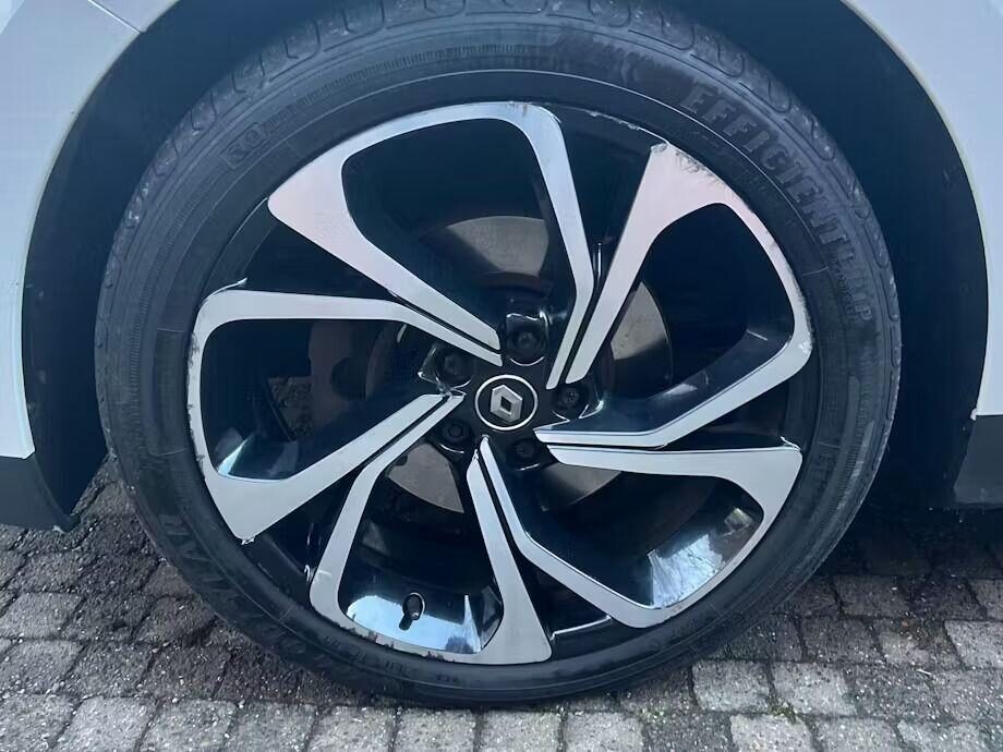 Used Renault Grand Scenic 2018 for sale - 77628879: Photo 8