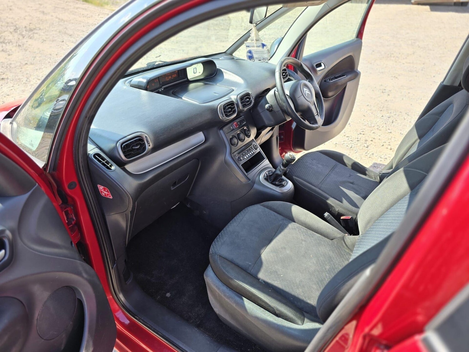 Vehicle 22