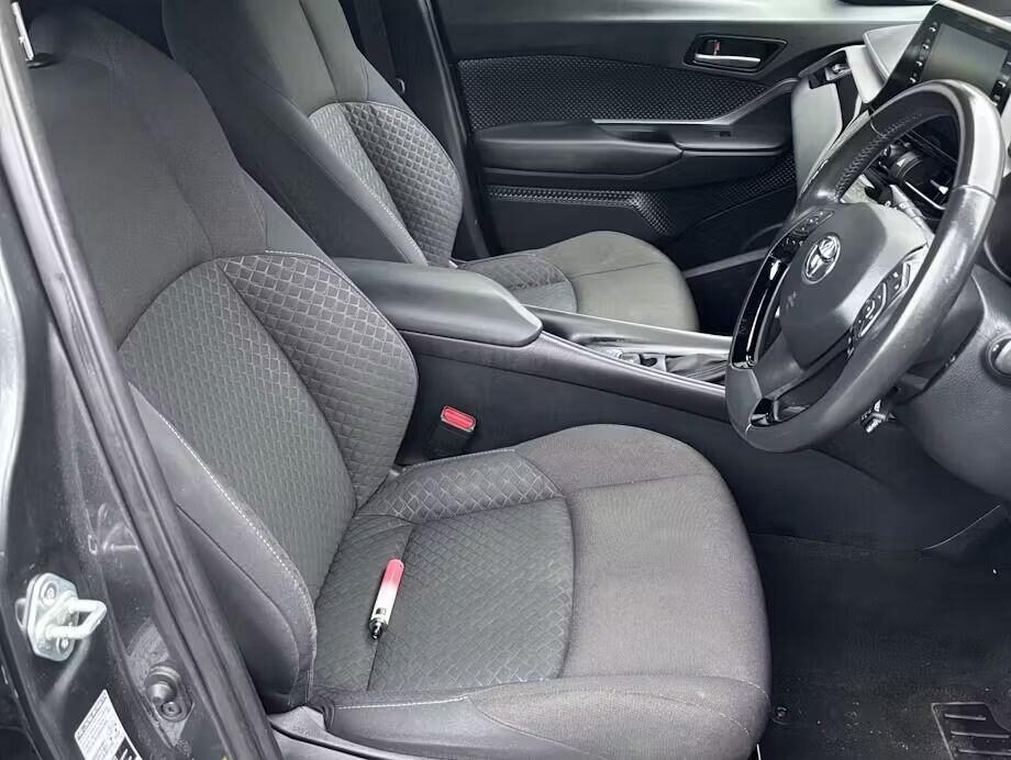 Used Toyota C-HR 2020 for sale - 76891678: Photo 6