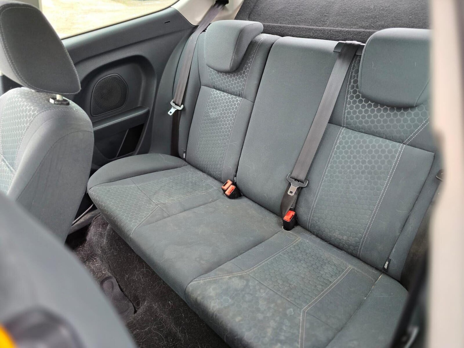 Used Ford Fiesta 2010 for sale - 77124095: Photo 21