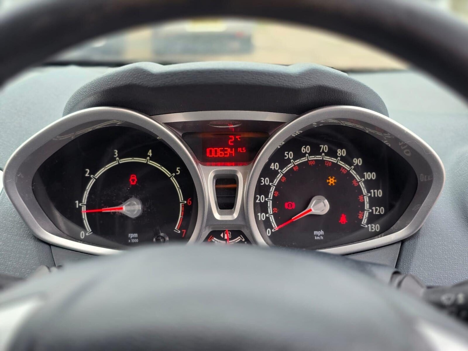 Used Ford Fiesta 2010 for sale - 77124095: Photo 28