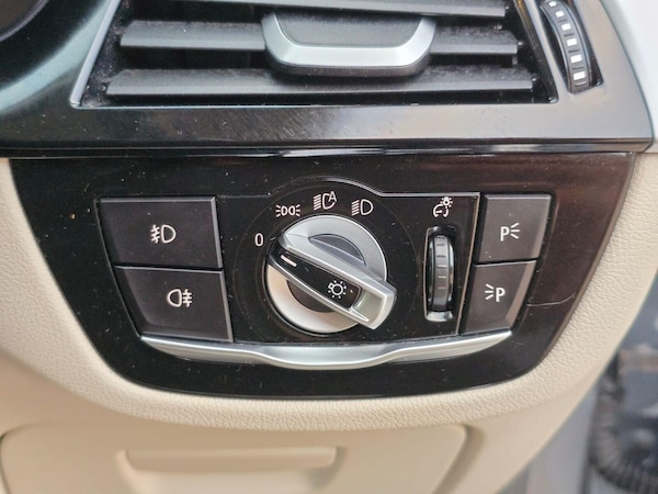 Used BMW 5 Series 2017 for sale - 75638411: Photo 27