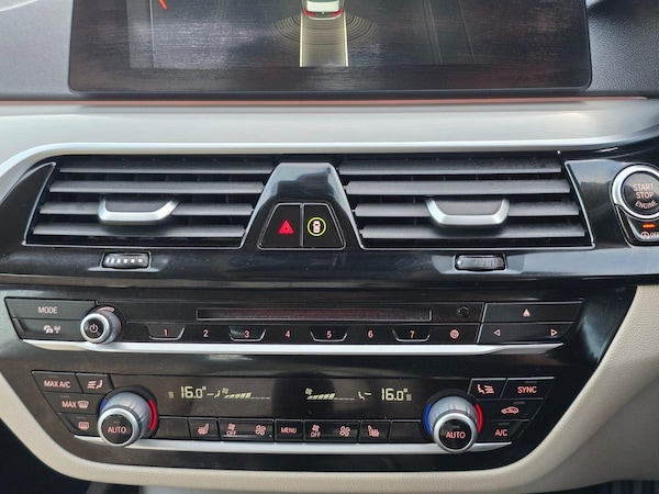 Used BMW 5 Series 2017 for sale - 75638411: Photo 35