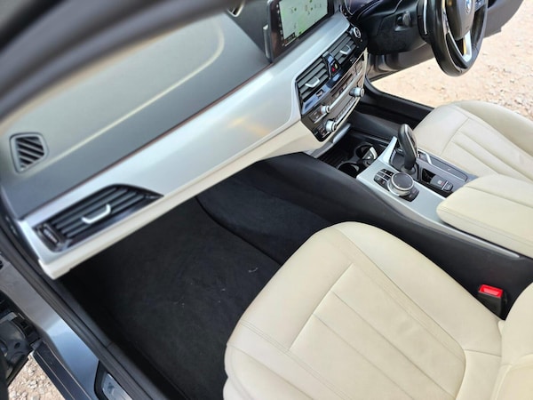 Used BMW 5 Series 2017 for sale - 75638411: Photo 44