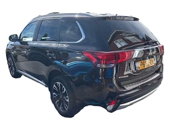 Used Mitsubishi Outlander 2017 for sale - 78703079: Photo