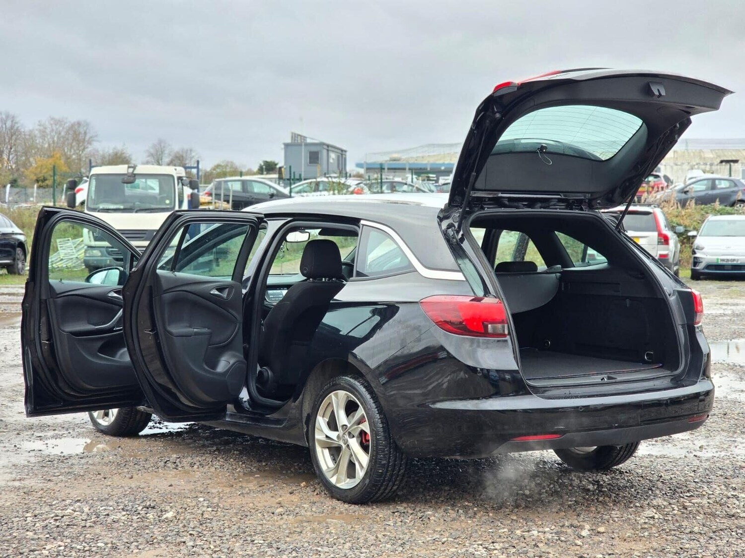 Used Vauxhall Astra 2017 for sale - 76453710: Photo 11