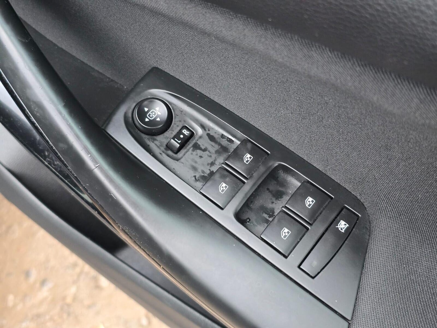 Used Vauxhall Astra 2017 for sale - 76453710: Photo 28