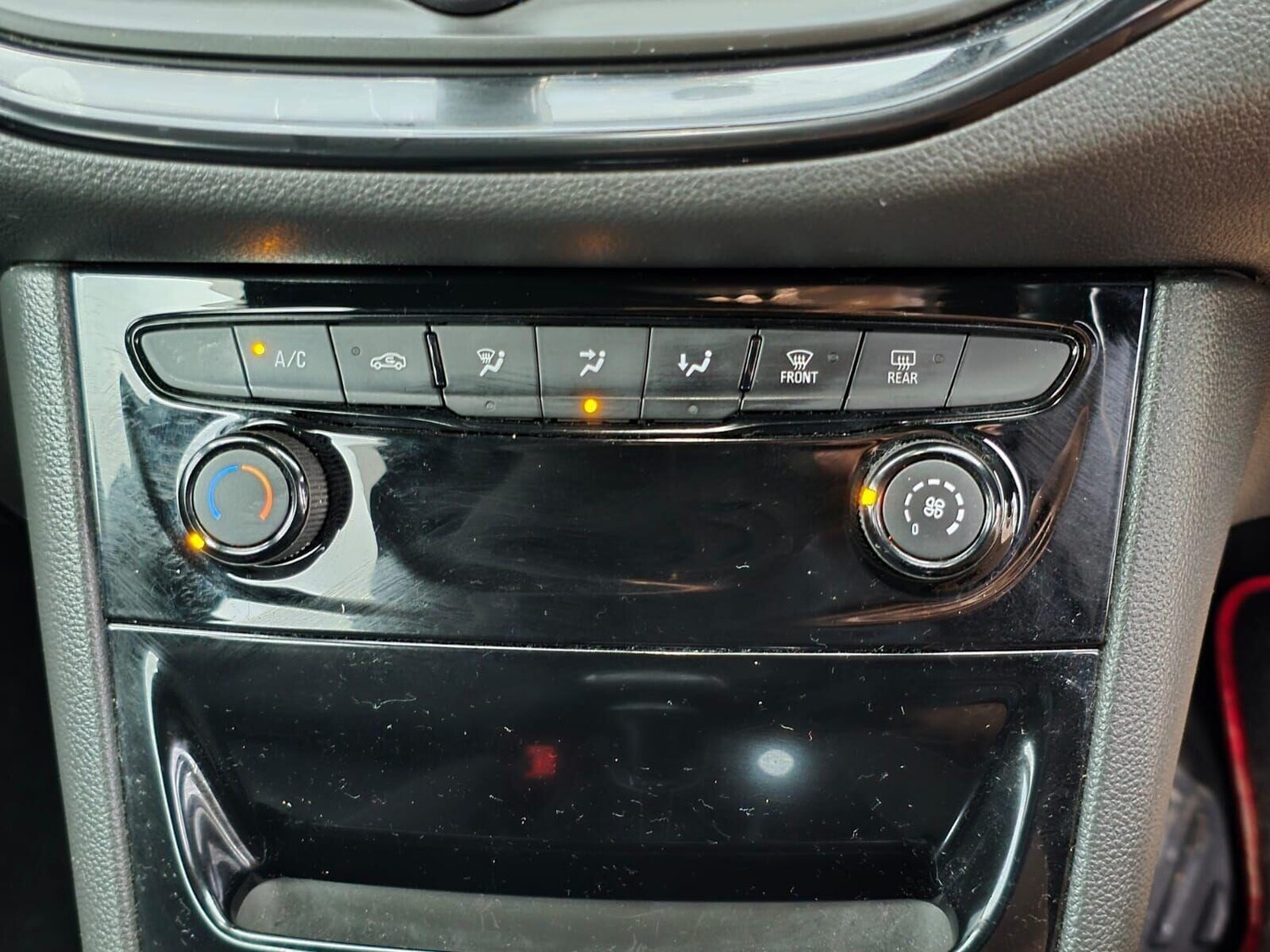 Used Vauxhall Astra 2017 for sale - 76453710: Photo 33