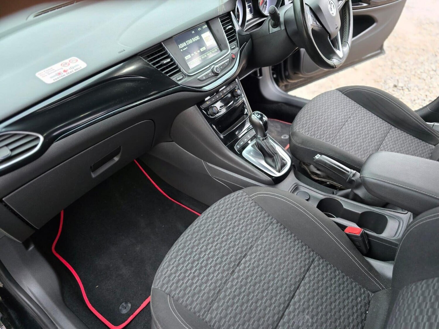 Used Vauxhall Astra 2017 for sale - 76453710: Photo 40