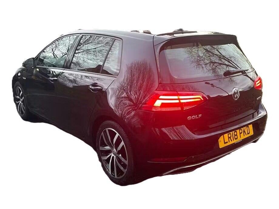 Used Volkswagen Golf 2018 for sale - 77382221: Photo 3