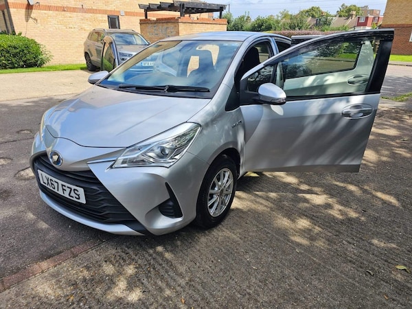Used Toyota Yaris 2018 for sale - 75426639: Photo 15