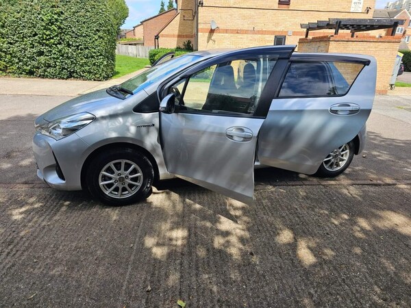 Used Toyota Yaris 2018 for sale - 75426639: Photo 17