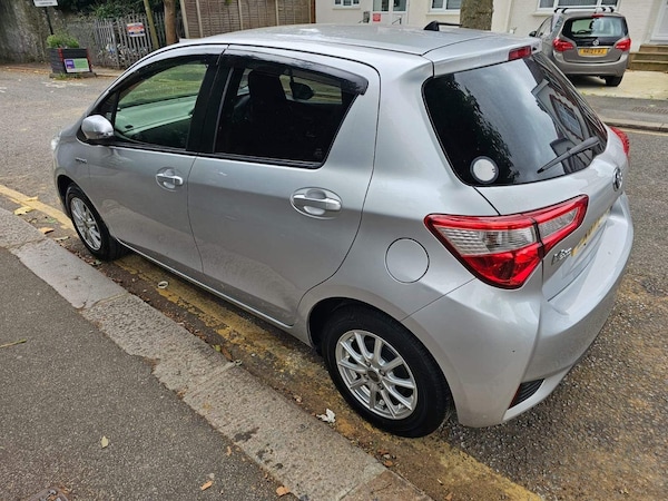 Used Toyota Yaris 2018 for sale - 75426639: Photo 33