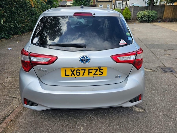 Used Toyota Yaris 2018 for sale - 75426639: Photo 41