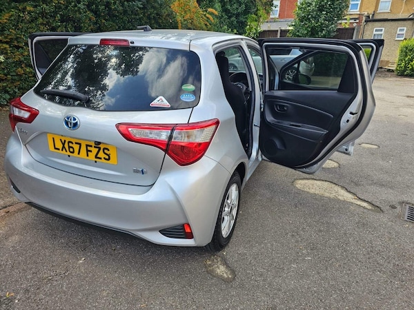 Used Toyota Yaris 2018 for sale - 75426639: Photo 56