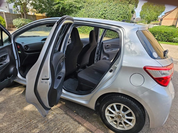 Used Toyota Yaris 2018 for sale - 75426639: Photo 67