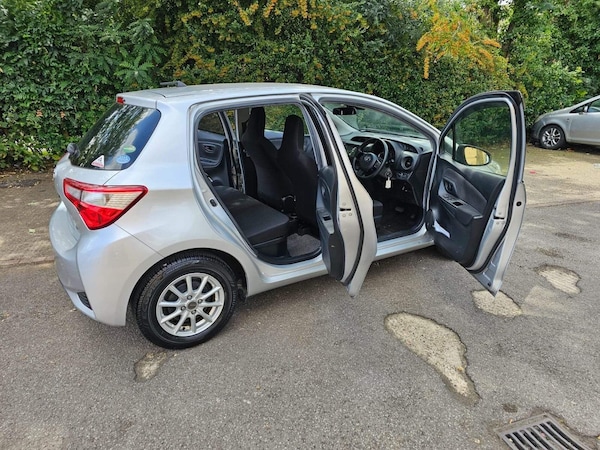 Used Toyota Yaris 2018 for sale - 75426639: Photo 91