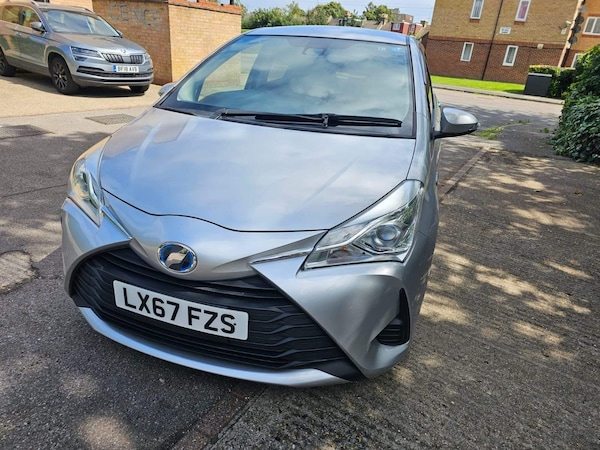 Used Toyota Yaris 2018 for sale - 75426639: Photo 94