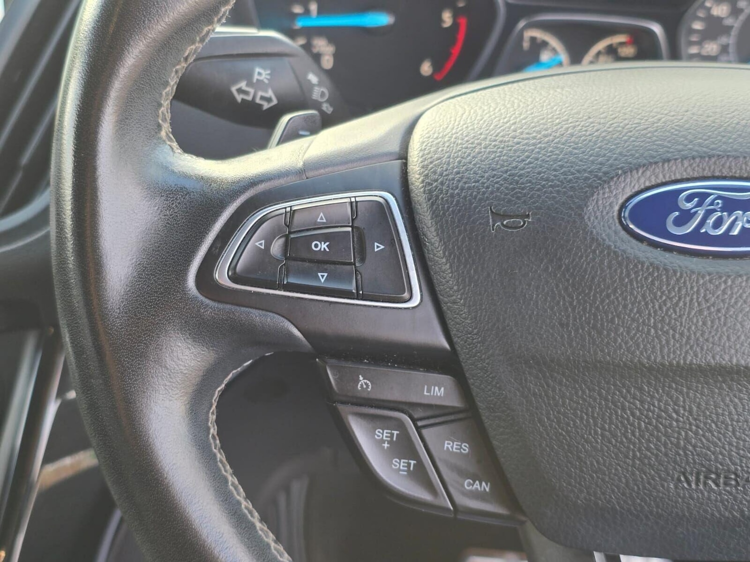 Used Ford Kuga 2017 for sale - 76863101: Photo 28