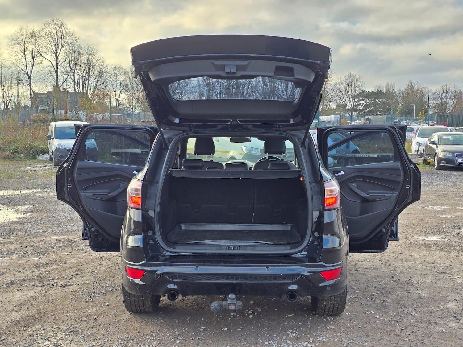 Used Ford Kuga 2017 for sale - 76863101: Photo 37