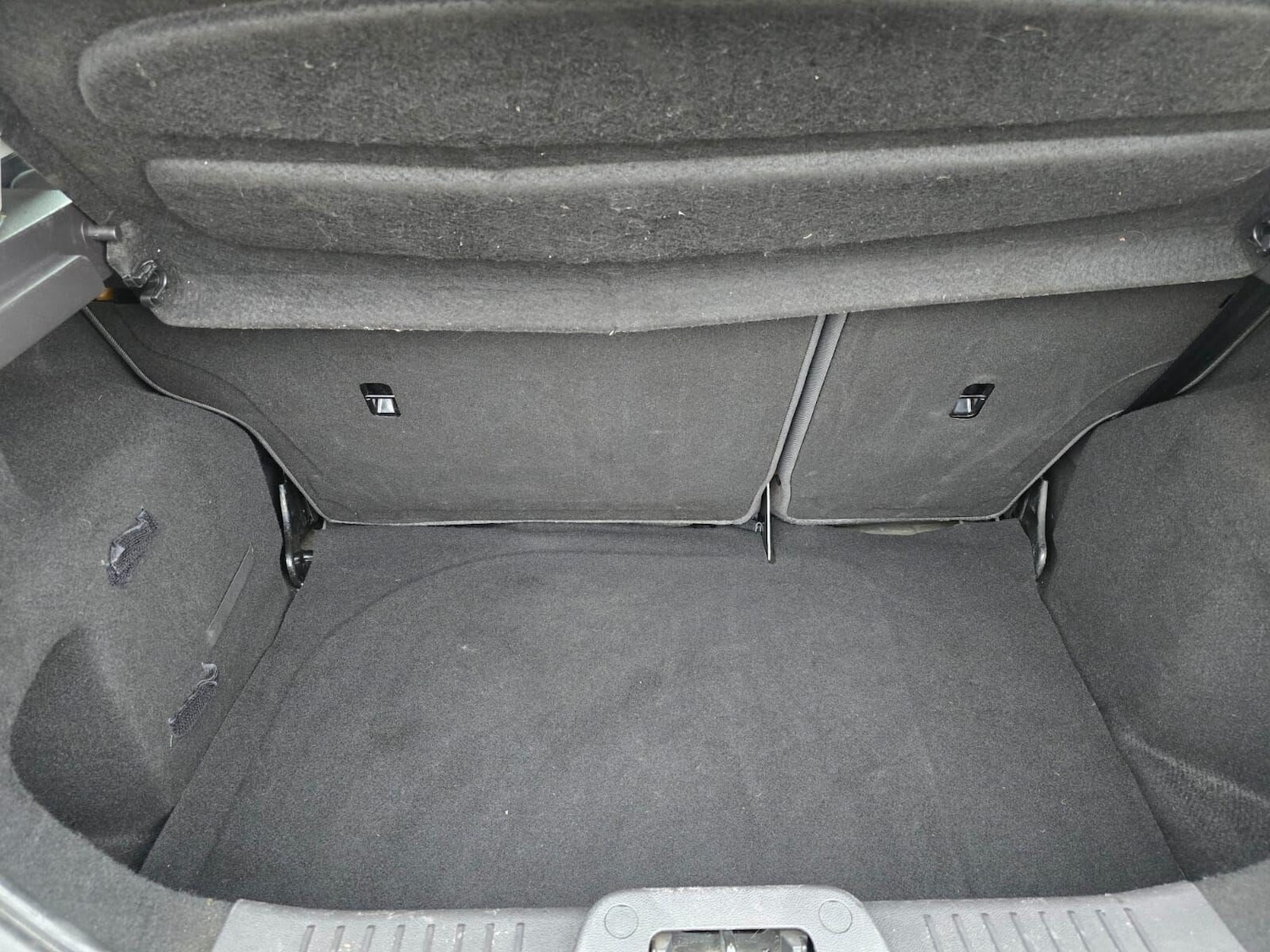 Vehicle 33