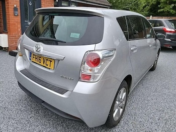 Used Toyota Verso 2016 for sale - 75667255: Photo