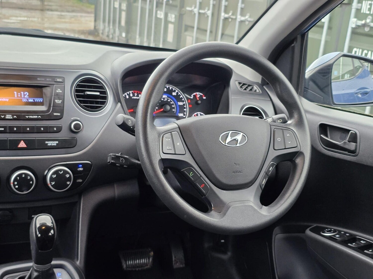 Used Hyundai i10 2018 for sale - 77319386: Photo 36
