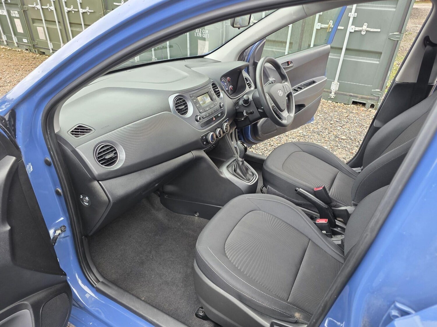 Used Hyundai i10 2018 for sale - 77319386: Photo 38