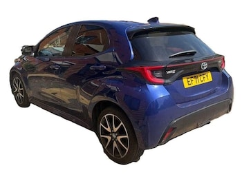 Used Toyota Yaris 2022 for sale - 78733300: Photo
