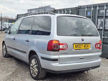 Used Volkswagen Sharan 2007 for sale - 77844824: Photo