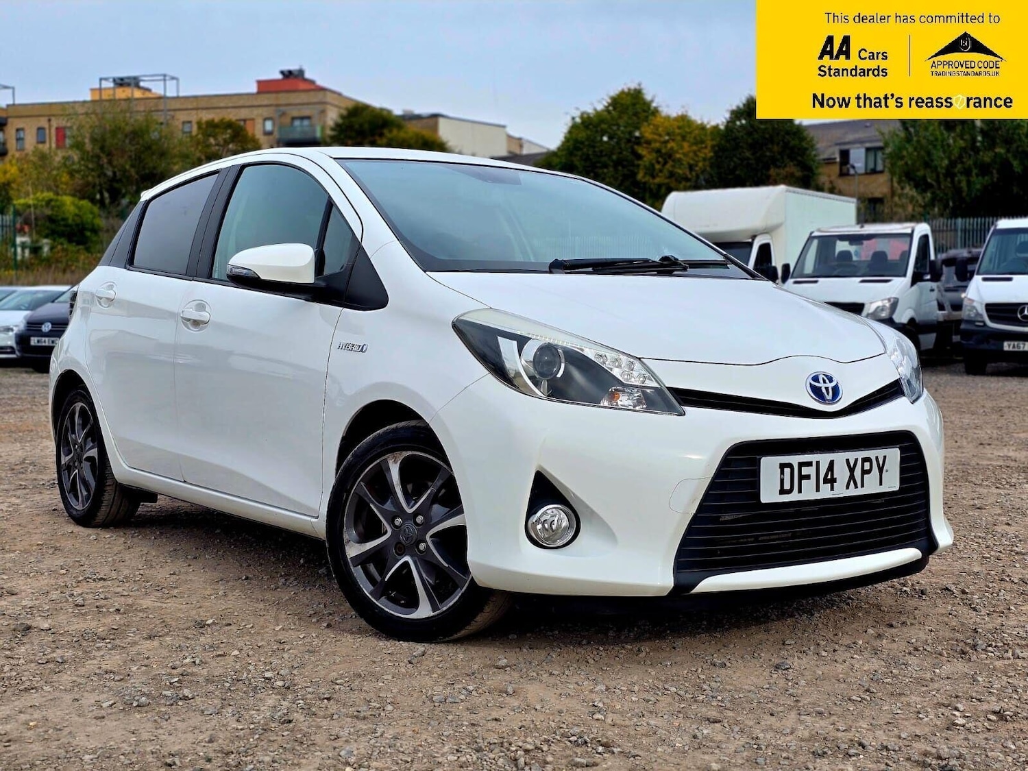 Used Toyota Yaris 2014 for sale - 76224510: Photo 1