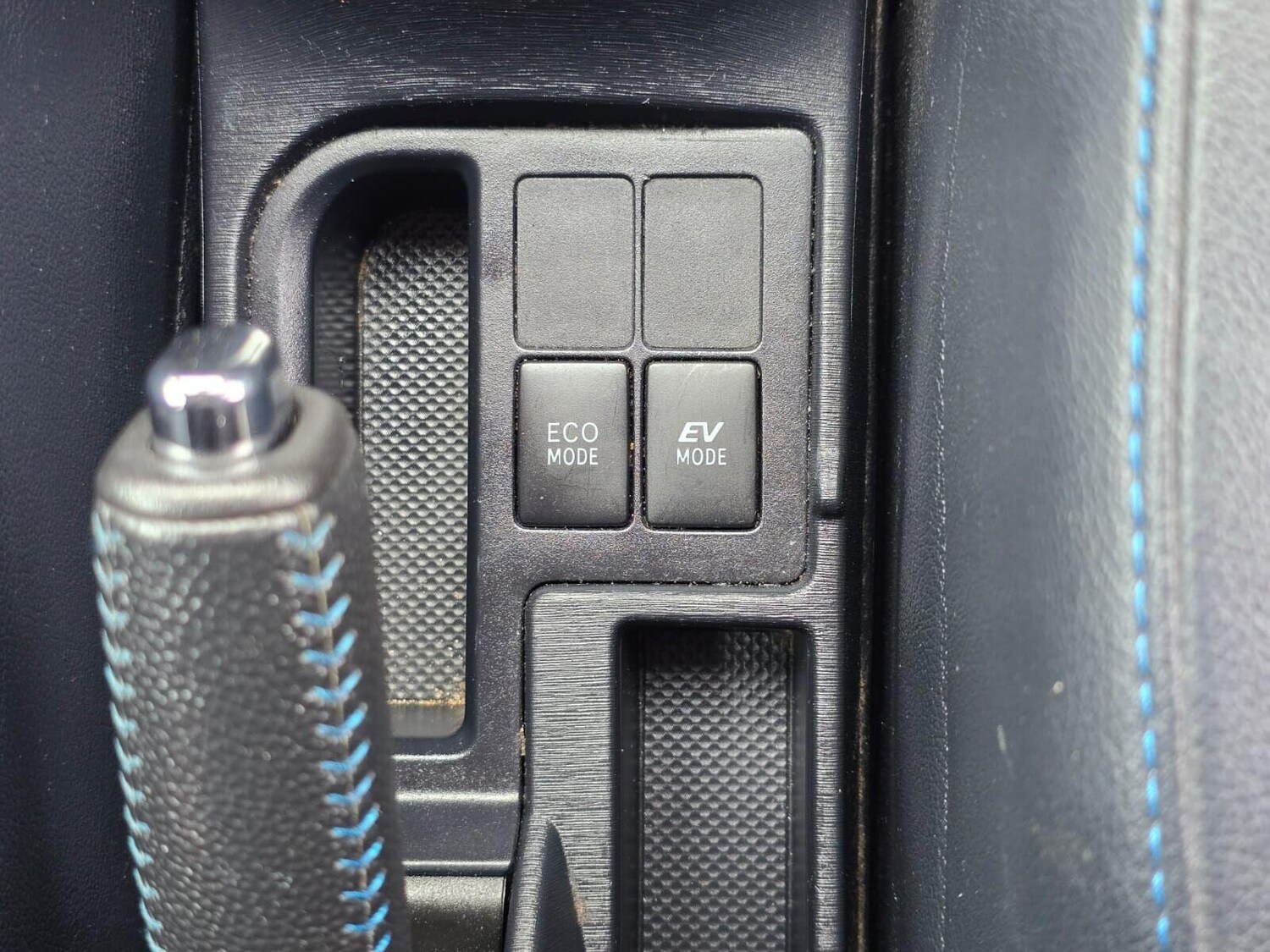 Used Toyota Yaris 2014 for sale - 76224510: Photo 23