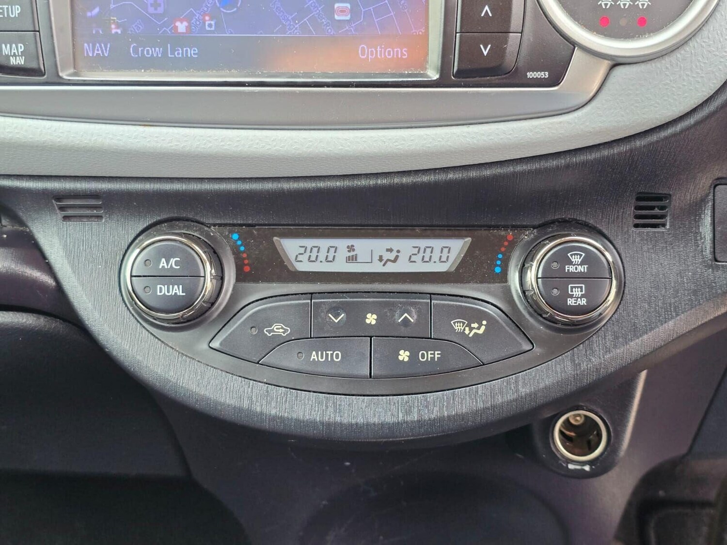 Used Toyota Yaris 2014 for sale - 76224510: Photo 27