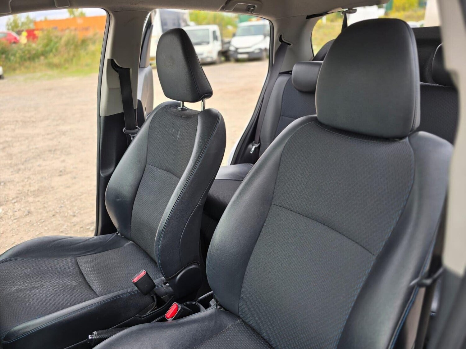 Used Toyota Yaris 2014 for sale - 76224510: Photo 34