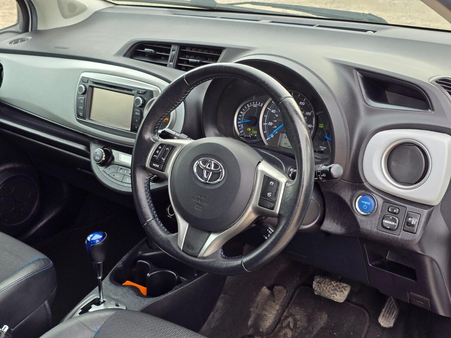 Used Toyota Yaris 2014 for sale - 76224510: Photo 54