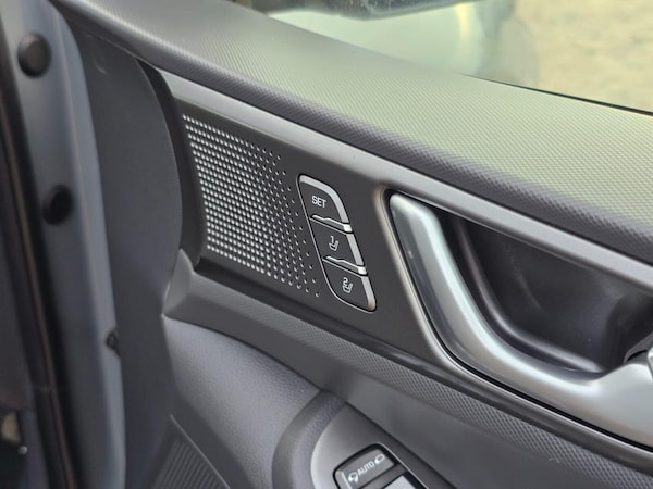 Used Hyundai IONIQ 2020 for sale - 76023877: Photo 33