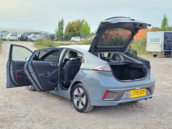 Used Hyundai IONIQ 2020 for sale - 76023877: Photo 4