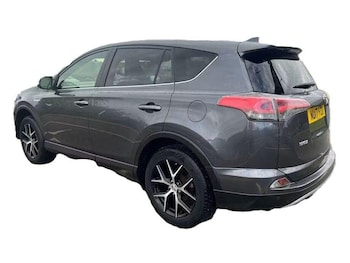 Used Toyota RAV4 2017 for sale - 78655891: Photo