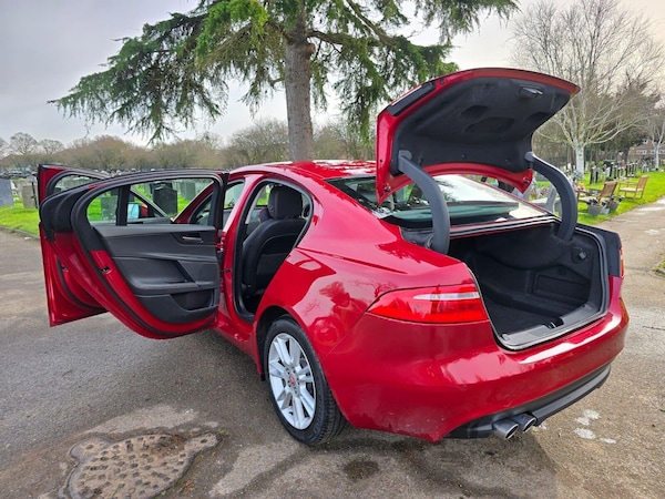 Used Jaguar XE 2017 for sale - 75426796: Photo 13