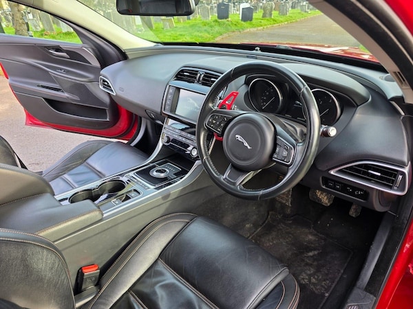 Used Jaguar XE 2017 for sale - 75426796: Photo 23