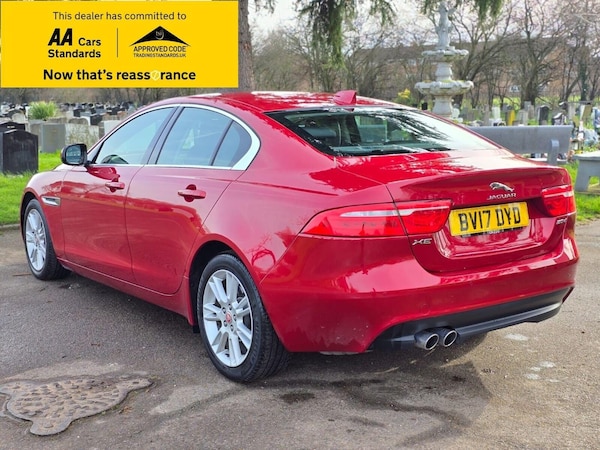 Used Jaguar XE 2017 for sale - 75426796: Photo 4