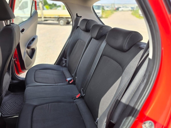 Used Hyundai i10 2019 for sale - 75303617: Photo 20